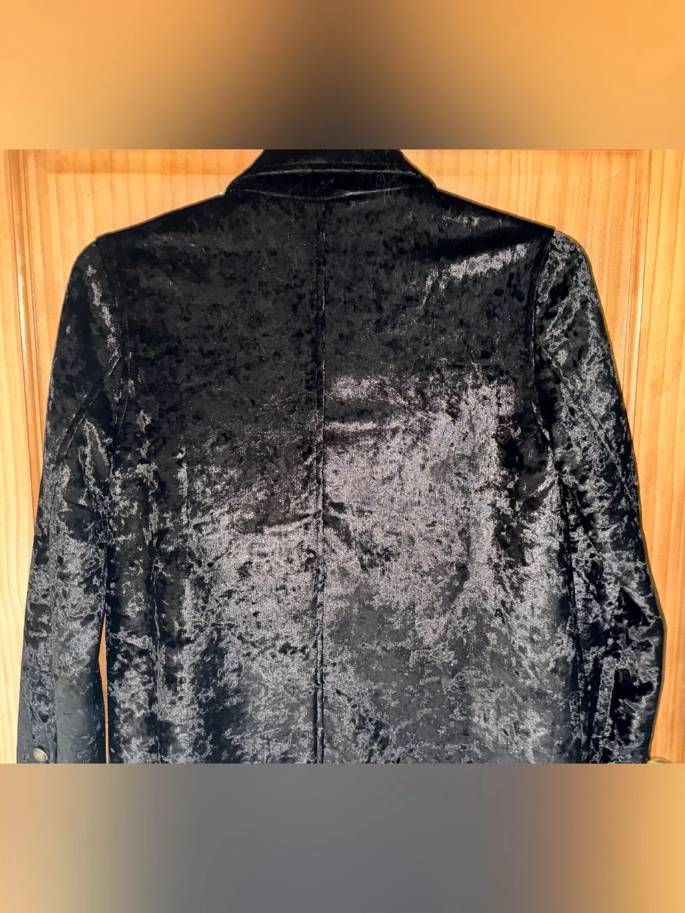 Fate Women’s Double-Breasted Black Crushed Velvet Trench Coat-M-EC